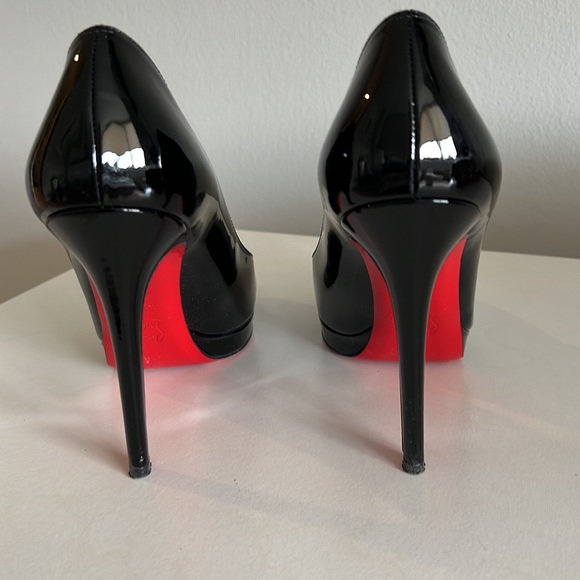 Christian Louboutin shoes - Picture 2 of 6